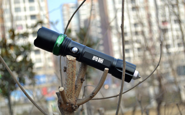 Lumière vélo - phare - Ref 2399998 Image 3