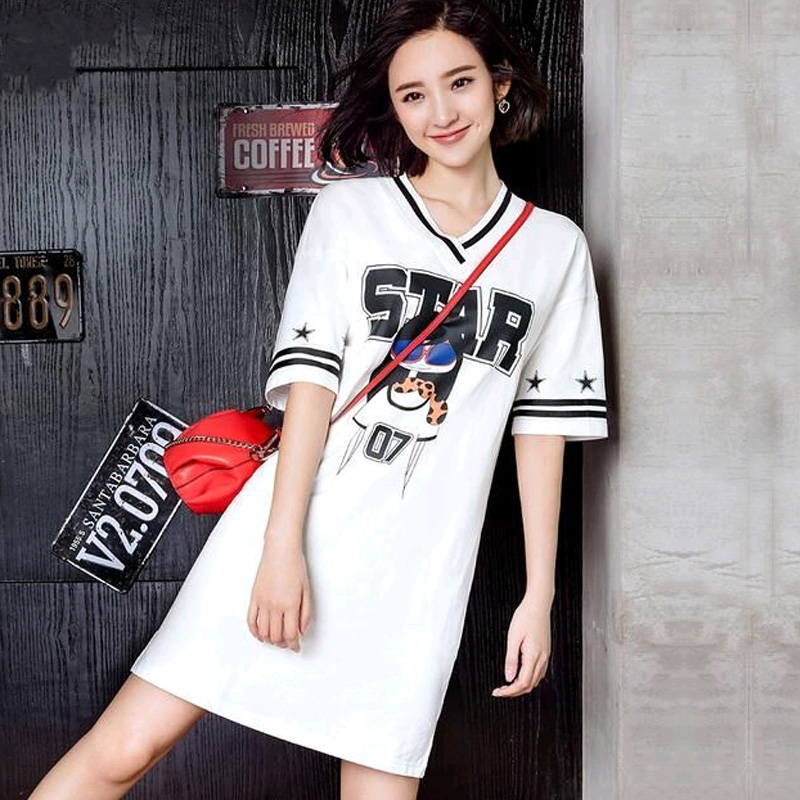 Tide - brand star with the same women's 2022 summer new medium - long loose V - lead printing casual short - sleeve dress