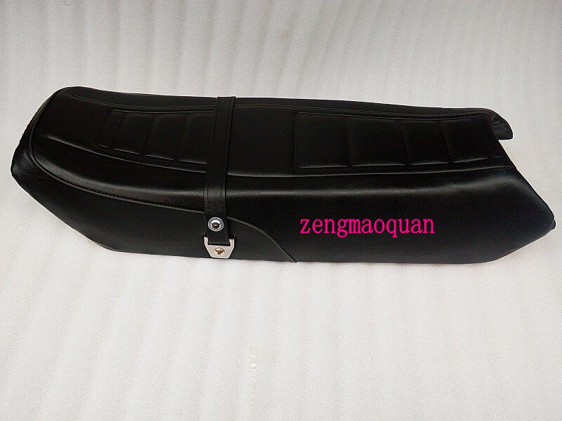 Locomotive accessories knife GS125 seat bag imitation knife 125 seat cushion 125-2D-F seat cushion seat cushion assembly