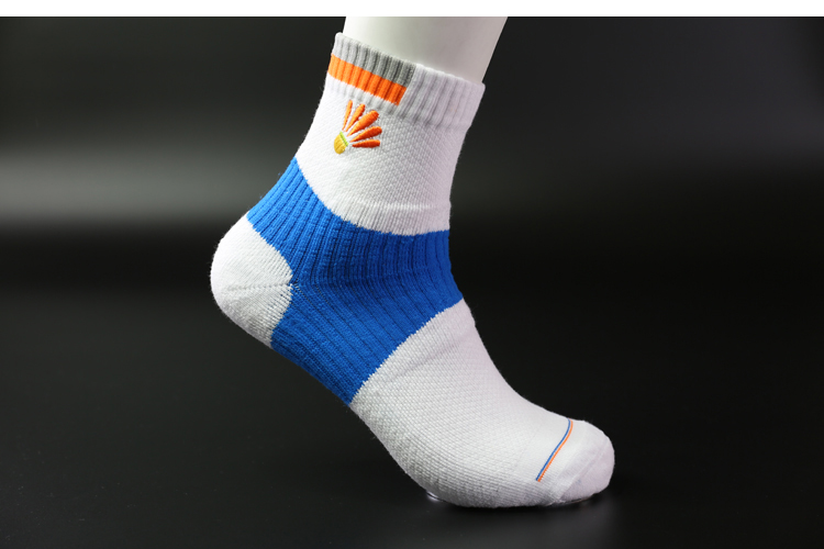 Vớ nam cotton dày vớ trong ống cotton mùa thu và mùa đông ấm áp vớ nam vớ thể thao vớ khử mùi vớ tất cổ cao nam