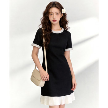 Unique and Refined Dress with a Round Neck and Waist-Cinching Design, Elegant and Gentle, the New Trendy Dress of Spring 2026