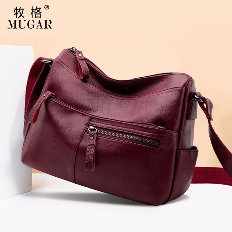 Card 100 L' Ossoft leather Single shoulder diagonal satchel bag Large capacity Mama Pack 100 lap Fashion NB526