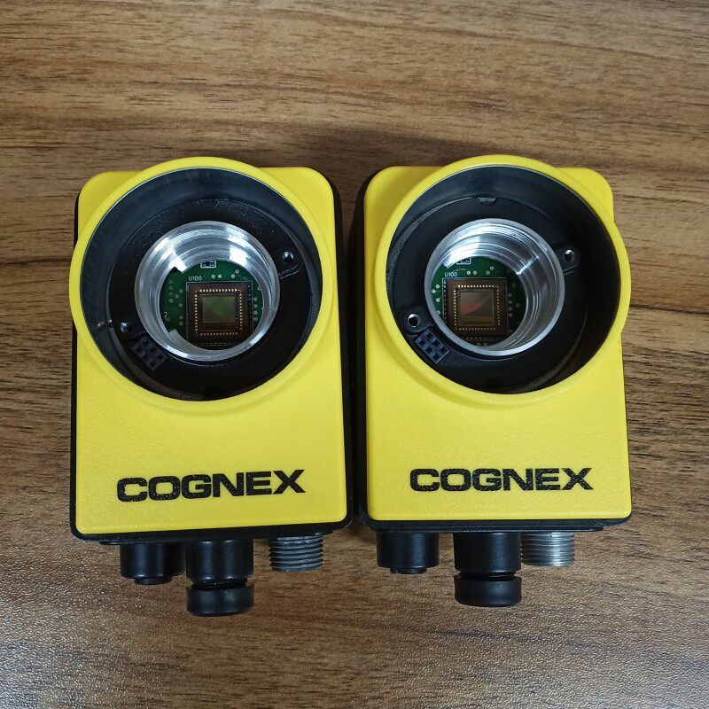 Yah Hui COGNEX COGNEX IS7050-01 industrial smart camera color new bargaining