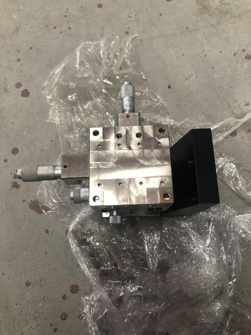 SURUGA SEIKI SURUGA SEIKI BS33-60A BS11-60AR Three-dimensional mobile slide table negotiation