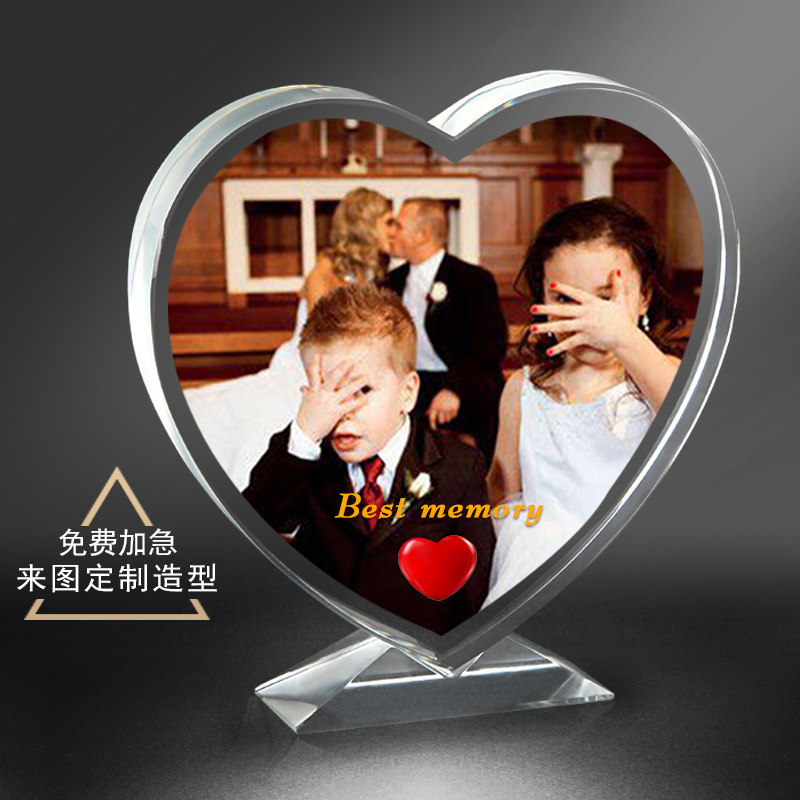 Medal customized to be a love crystal trophy Daddy Mom Seven New Year's Eve Marriage Loving Public Good Souvenir