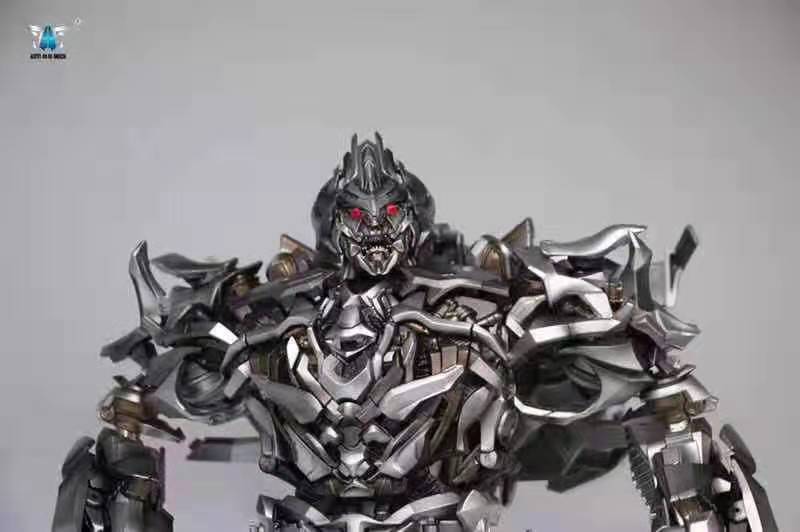 AOYI Transformers LS12 Megatron Magnifying alloy MPM08 Flight leader in stock