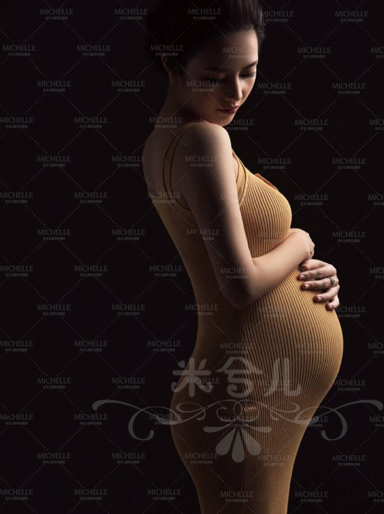 Phụ nữ mang thai ảnh quần áo studio mùa thu và mùa đông chụp ảnh nhiếp ảnh tự tu luyện giảm béo Xác ướp tư thế mang thai đan cho thuê áo ngực cho mẹ bầu