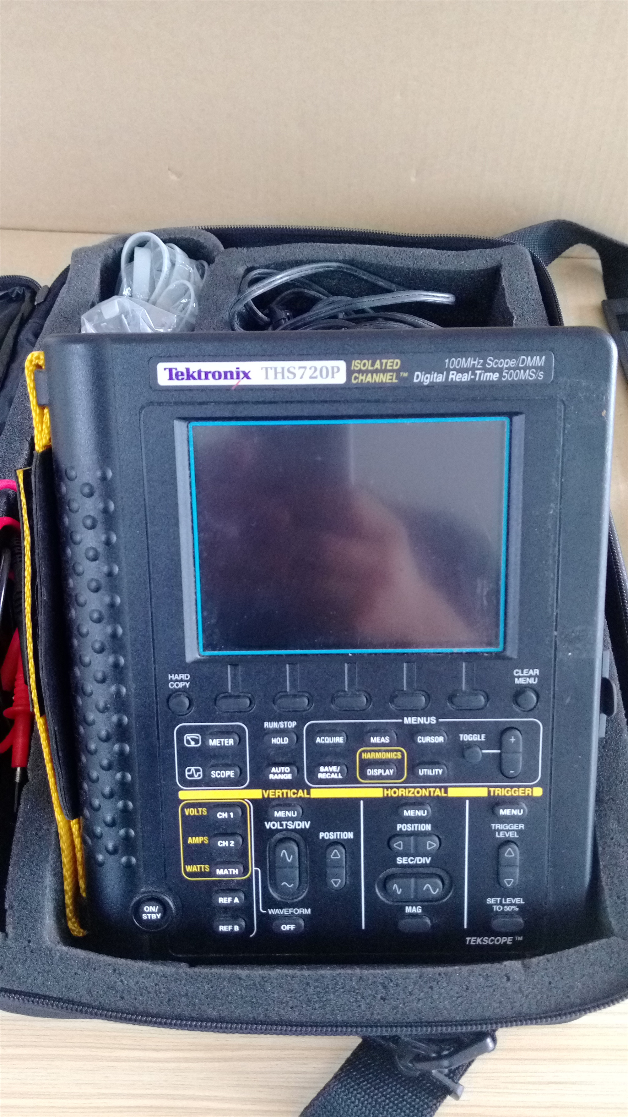 Spot Tektronix Tektronix THS720P Oscilloscope Handheld Oscilloscope with Harmonic Analysis Oscilloscope