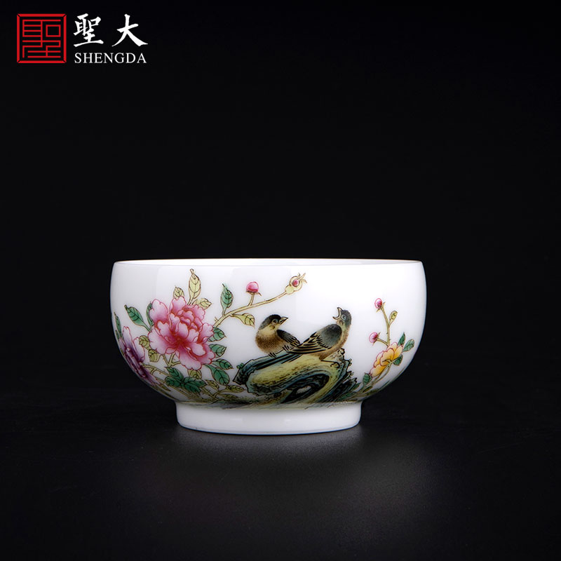 Large ceramic powder enamel peony mountain birds image masters cup of jingdezhen tea service manual hand - made kung fu tea cups sample tea cup