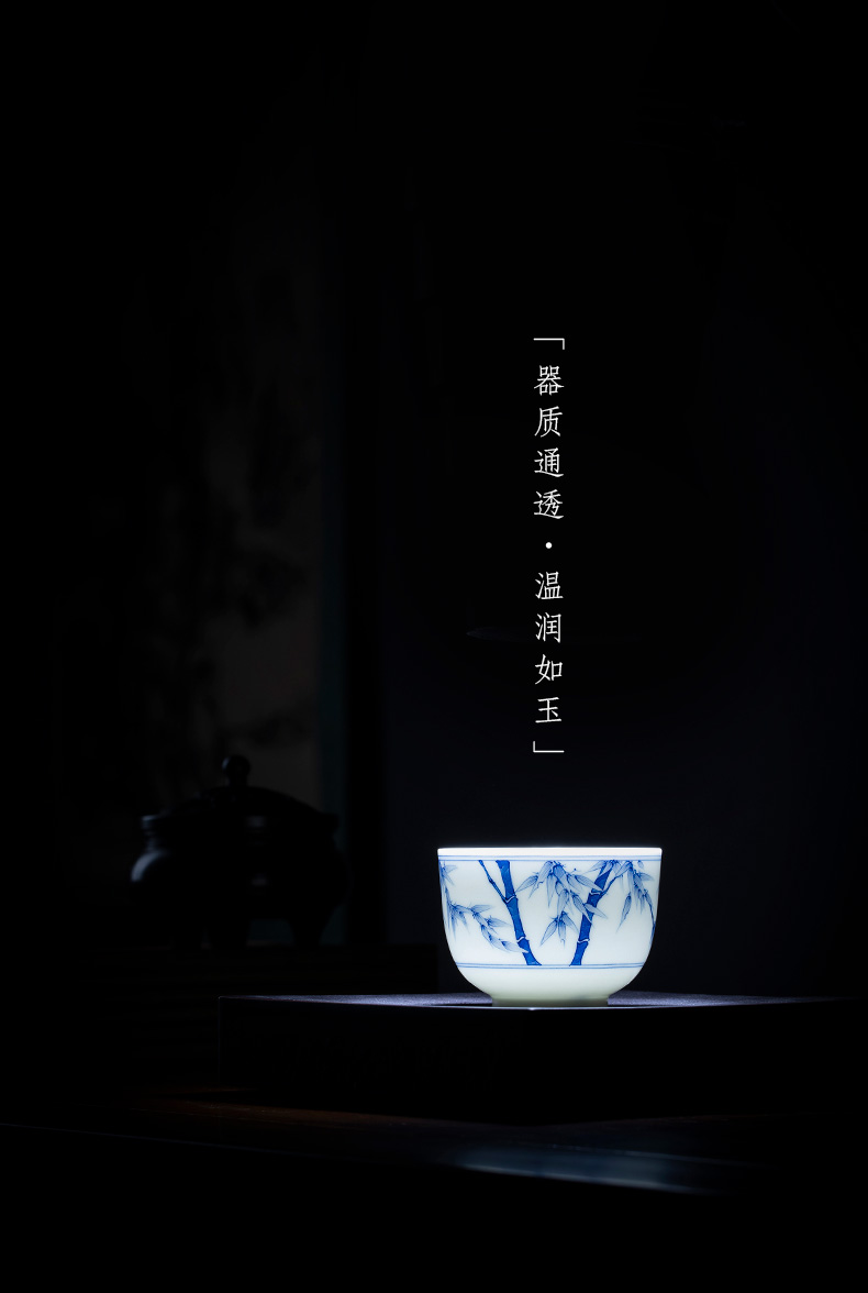 The large blue and white bamboo report peaceful sample tea cup teacups hand - made ceramic kung fu master cup all hand of jingdezhen tea service