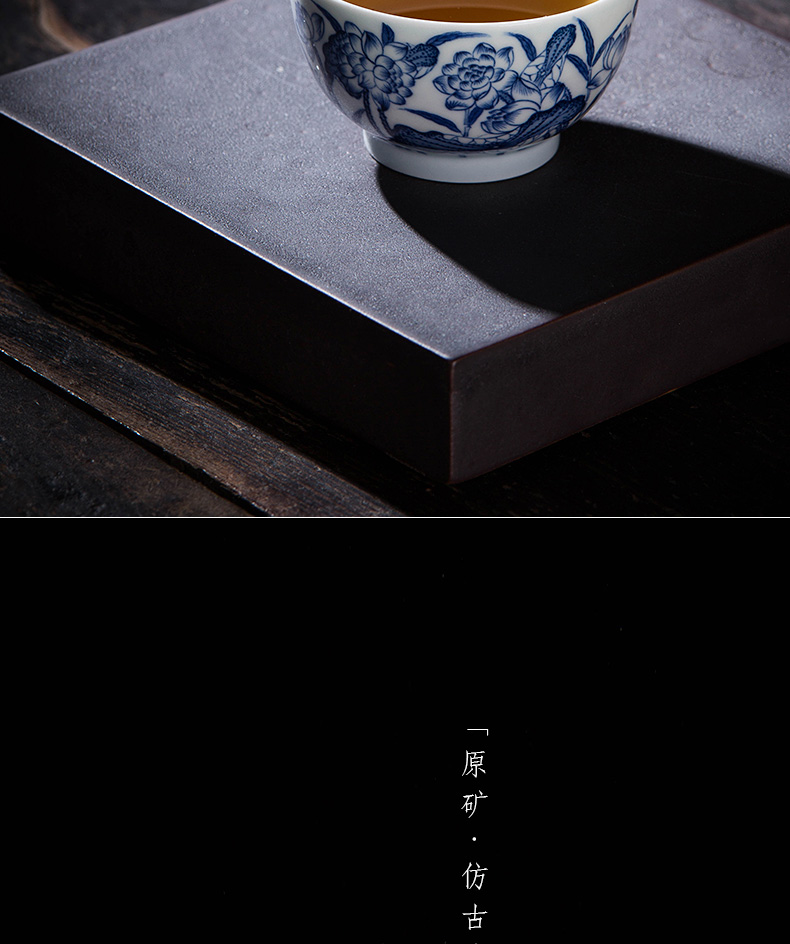 The big cup sample tea cup hand - made ceramic kung fu antique blue - and - white work full lotus cup of jingdezhen tea service master