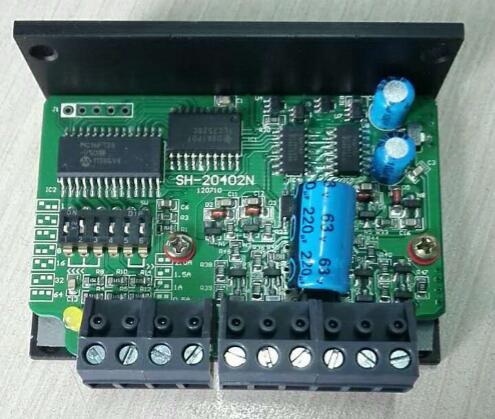 The new Senshin 2 - phase stepper motor drive SH - 20402N and the original Direct Supply Manufacturer