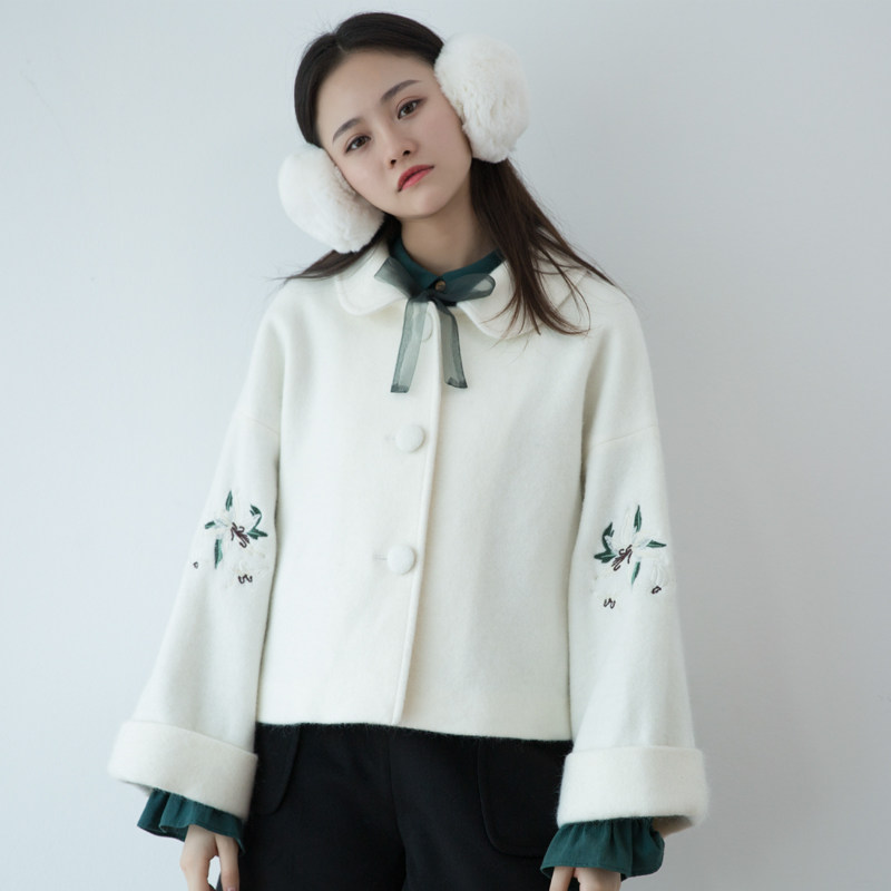 SUIN2020 autumn and winter new literary sweet princess a-word cloak short doll collar embroidered woolen coat coat 905