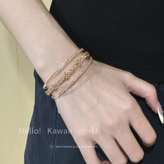 Sparkling vintage gold multi-layered bracelet