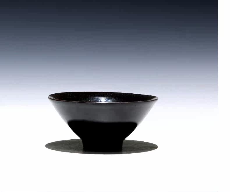 Здание 【不亦乐壶】建盏茶杯手工茶盏品茗杯冰裂纹圆融斗笠主人杯 100cc