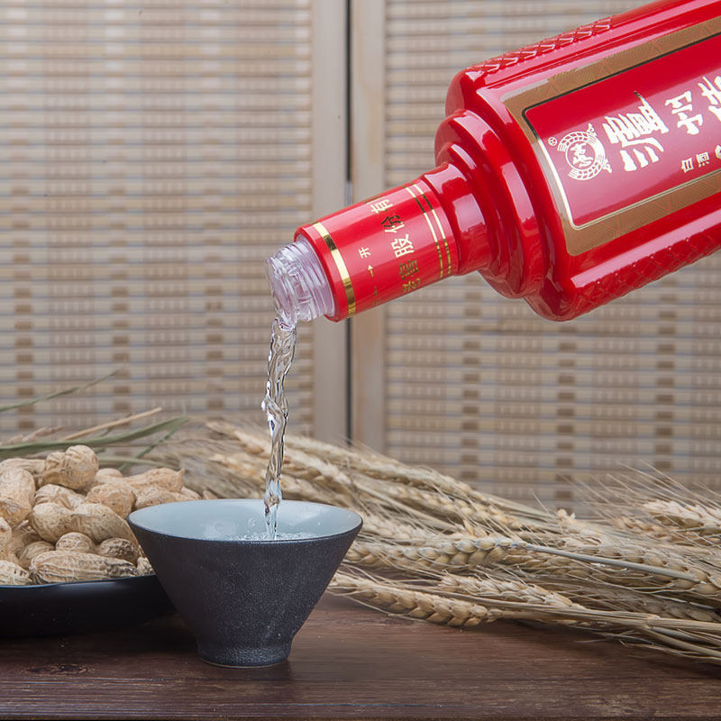 泸州老窖出品 泸州传奇 A6 52度白酒 500ml*6瓶 天猫优惠券折后￥159包邮（￥399-240）