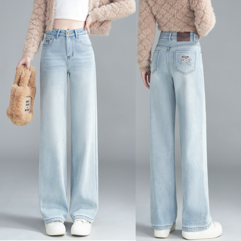 Light Blue Slim Wide-Leg Jeans for Women, New Popular Style for Spring and Summer, High-Waisted, Slimming, Petite, Fashionable, Versatile Straight-Leg Pants