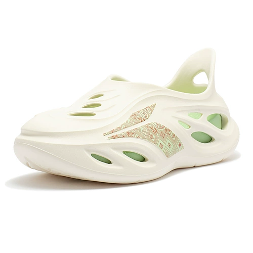 361, летние тапочки в стиле Crocs, дышащие нескользящие модные босоножки, универсальная пляжная обувь, лето 2023 года