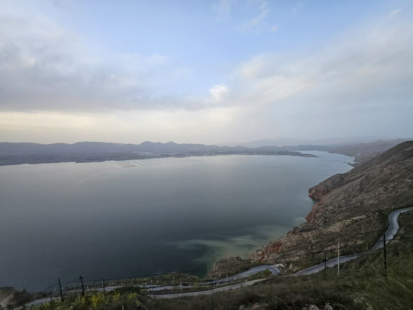 东乡县奔驰沟观景台(刘家峡)-1