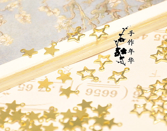 Ancient clothing accessories diameter 5 and 6 mm pentagram small pendant pendant gold copper-Taobao