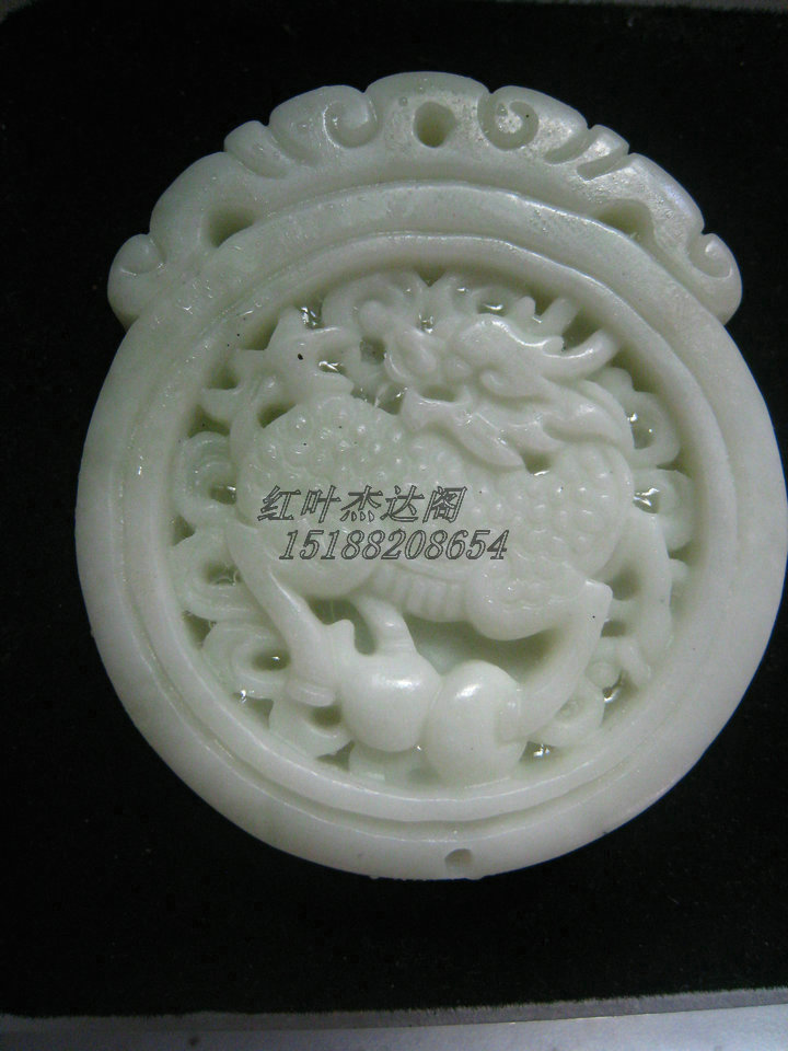 Natural jade A goods Shaanxi Lantian jade unicorn pendant pendant zhao cai