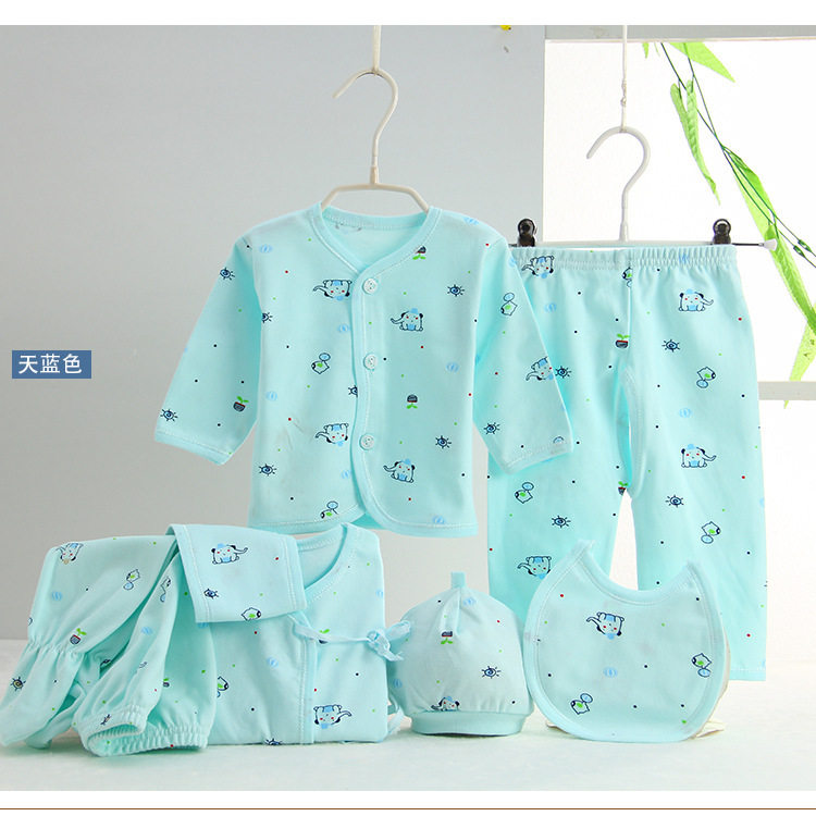 Coffret cadeau pour nouveau-né - Vêtements + Fournitures - Ref 1965457 Image 7