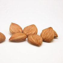 New bag hand peeling casual dried fruit domestic Chengde shellless original raw almond sweet almond pregnant woman nuts