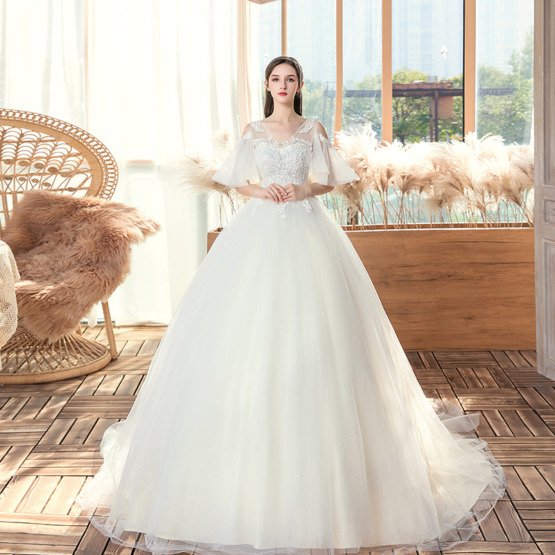  M+Little Dragon Tailing Champagne needs accessories to contact customer service   + $7.86 