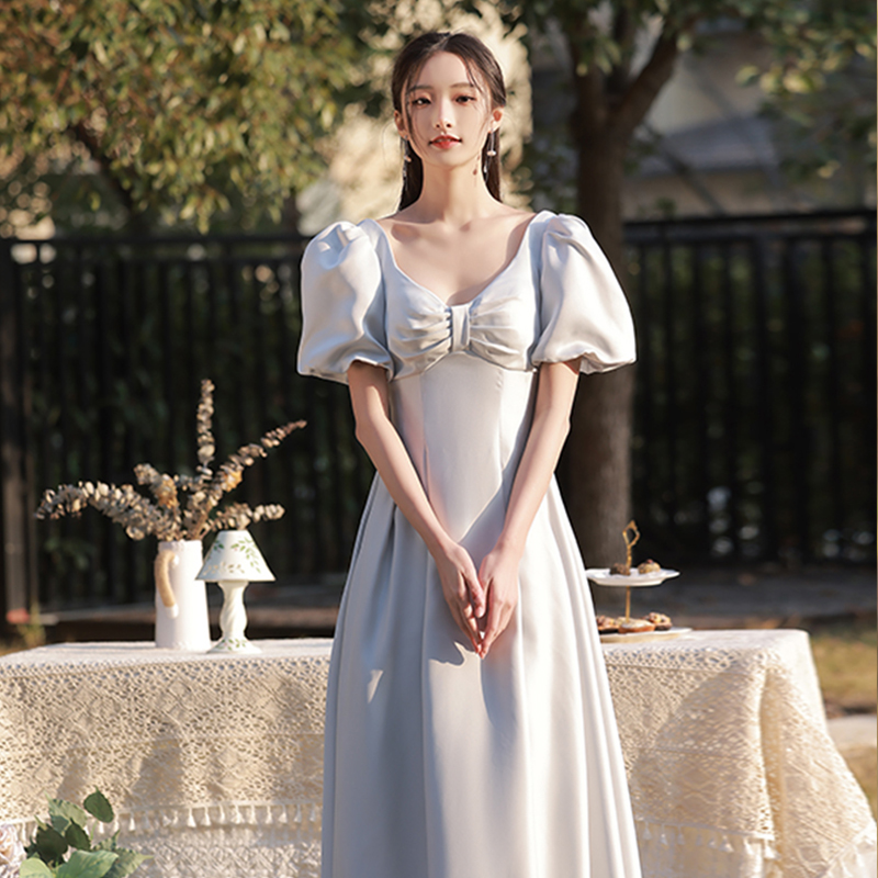  XL+Long, mid-length, puff sleeves   + $0.79 