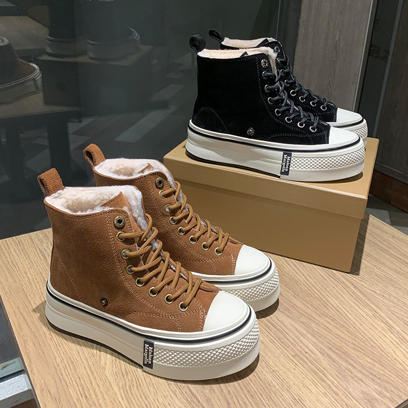 High-Top Shoes for Women 2025 New Style Genuine Leather Thick-Soled Sneakers with Thick Wool for Warmth, Large Cotton Shoes, Northeast Snow Boots for Women High-Top Shoes for Women 2025 New Style Genuine Leather Thick-Soled Sneakers with Thick Wool for Warmth, Large Cotton Shoes, Northeast Snow Boots for Women
