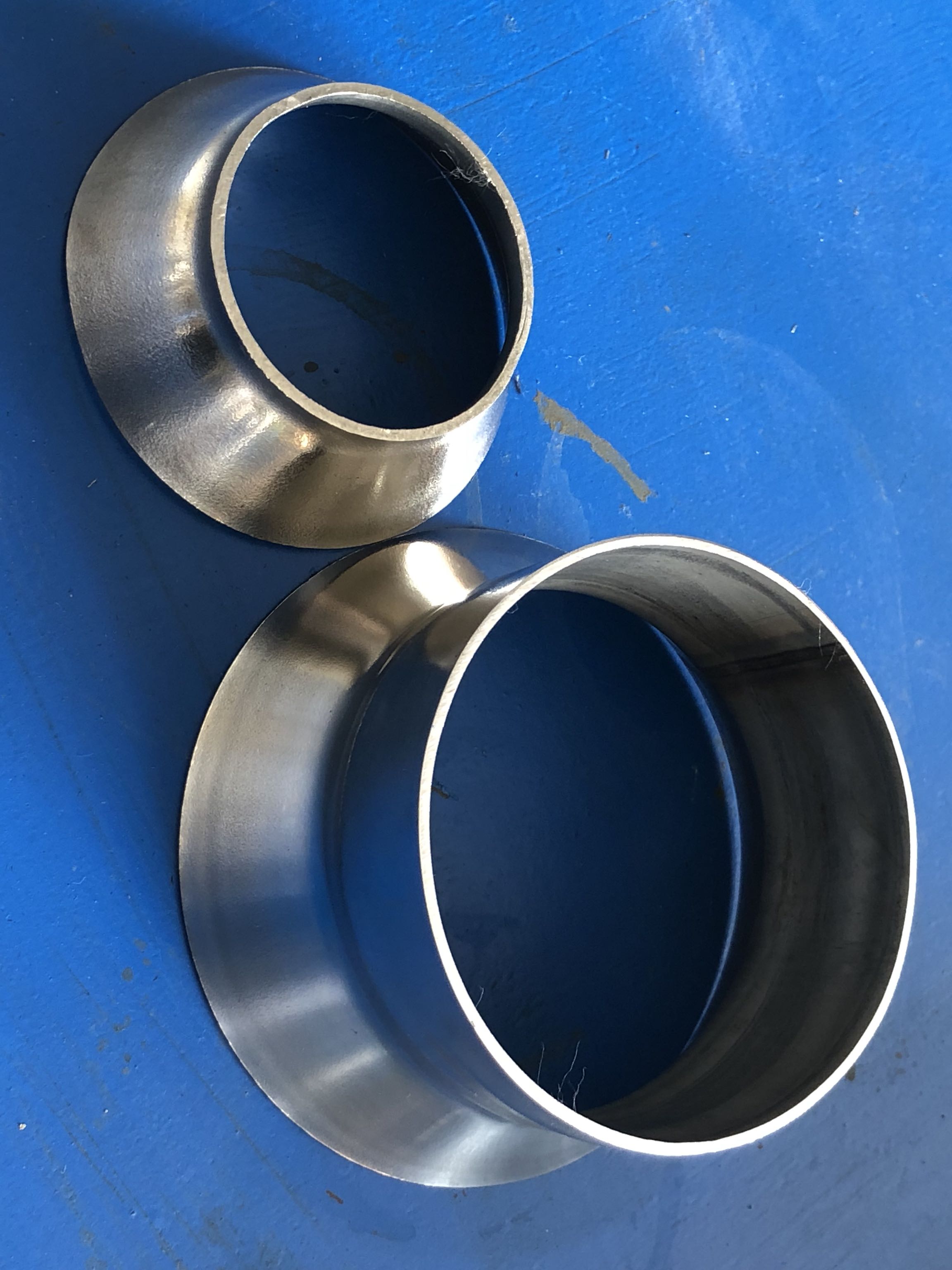 Car exhaust pipe size head conversion welding closure exhaust drum cover stainless steel 304 can be dimensioned