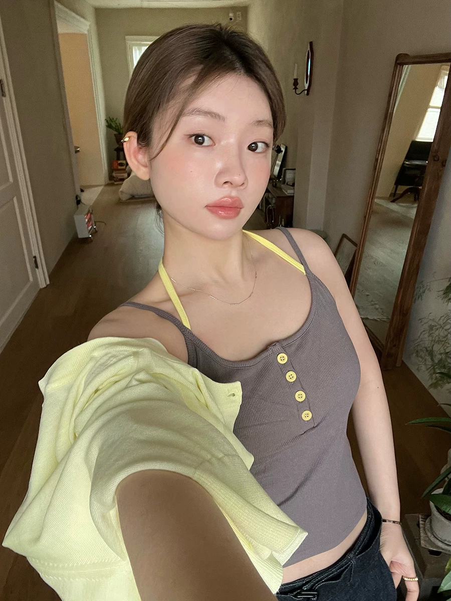 Top with cups, short bra, beautiful back