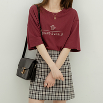 Korean version printed short sleeve woman 2021 Summer thin section Thin Round Collar Letter Tshirt Wine Red 100 hitch bottom blouses