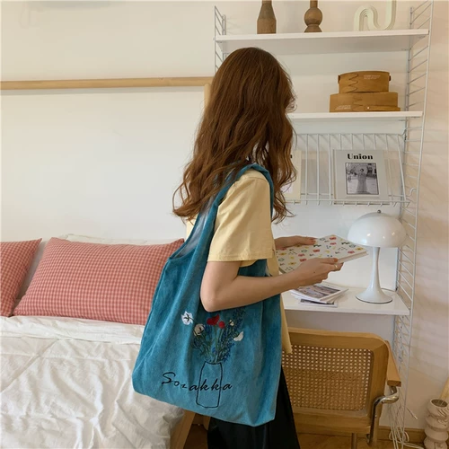 Японская литература и произведение искусства ретро -шикарное плечо супер сказочное вышитое холст