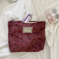 Розовая роза