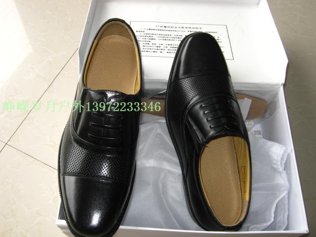 Gentleman's leather sandals free of lacing leather sandals of good quality fine cow leather