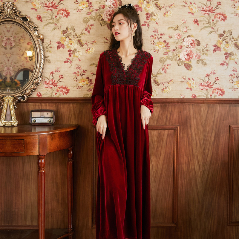 Nightgown women autumn and winter long version long sleeves gold velvet warm court princess wind lace fairy super long skirt French pajamas