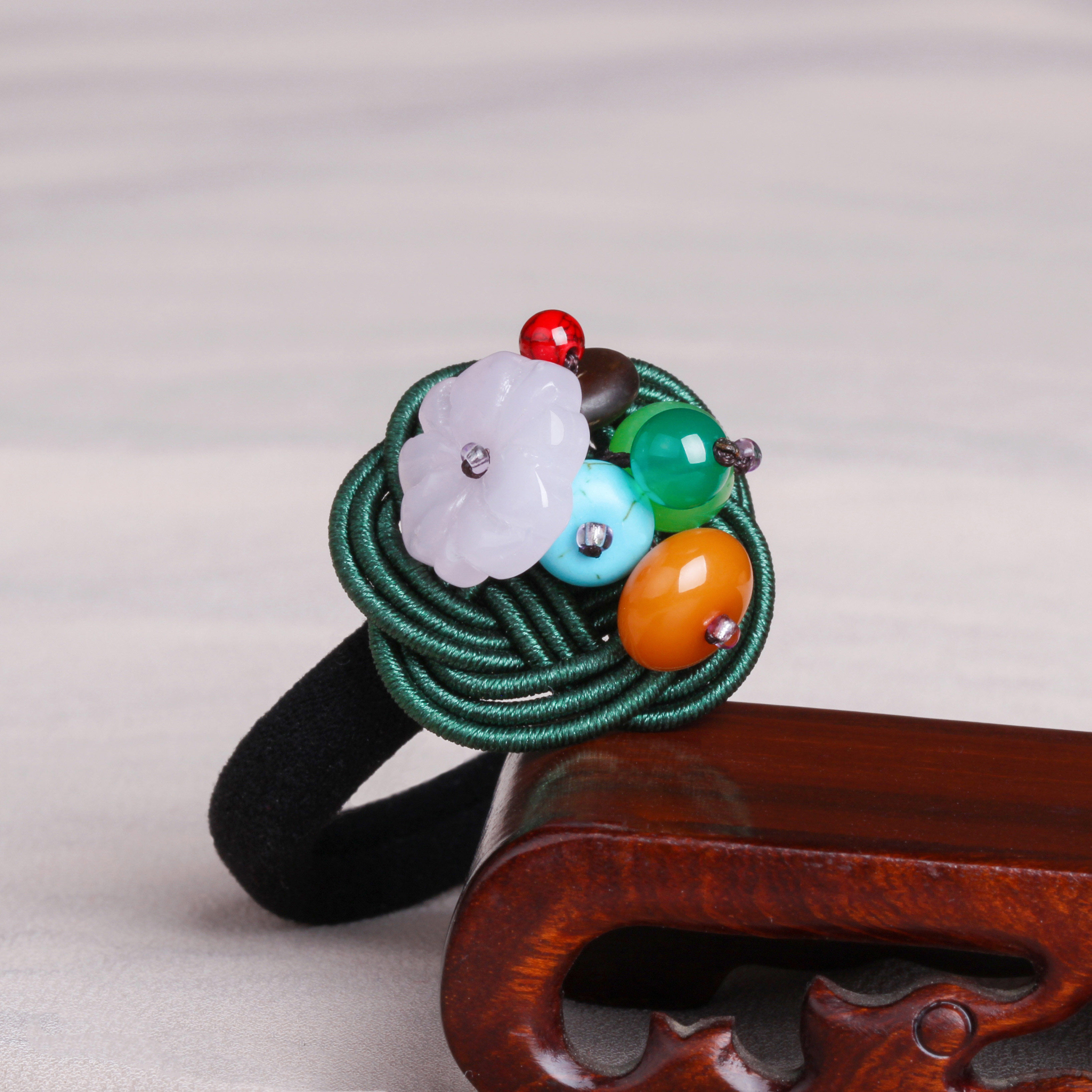 Retro Wind China Hair Ring Handknitted Hair Circles Hair Circles Personality Ornaments Winter New Sen Female Leather Fascia Hair Accessories