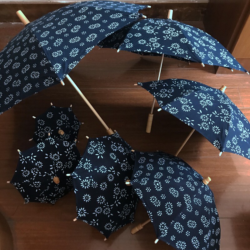 Wuzhen blue printed cloth small umbrella handicraft umbrella home kindergarten farmhouse music decorative umbrella national wind parasol