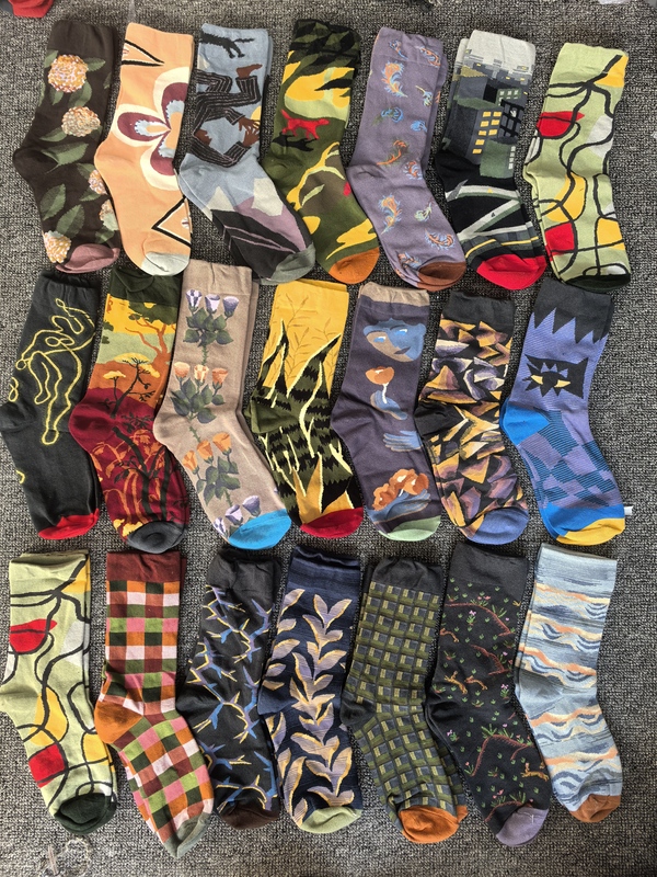Ten Pairs of Men's and Women's Floral Trendy Socks, High Tube, Pure Cotton, Cartoon Abstract Art, Student Retro Niche Slouch Socks, Fresh Style