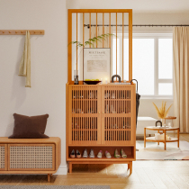 Nordic Solid Wood Shuttle Closed in the doorway of the door of the door of the household cabinet