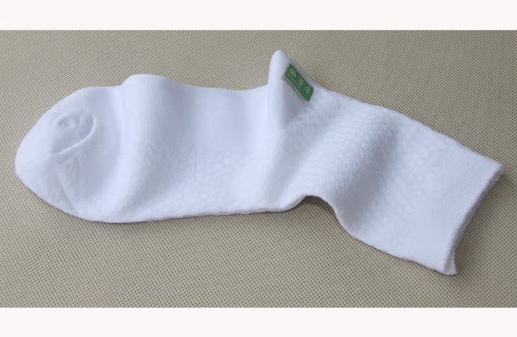 Vớ sợi tre cao cấp dành cho nam kinh doanh vớ mùa xuân và mùa thu vớ cotton ống vớ nam thấm hút mồ hôi màu rắn vớ kháng khuẩn cho nữ