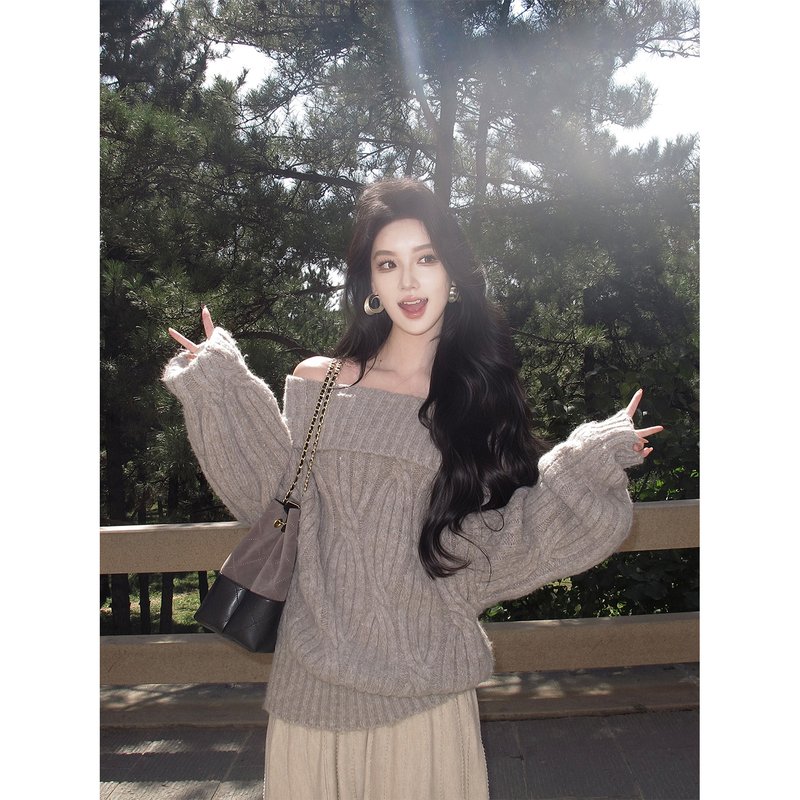 Youwei Gray Sweater for Women 2025 New Autumn and Winter Style, Lazy and High-End Feel, Off-Shoulder Long-Sleeve Knitwear
