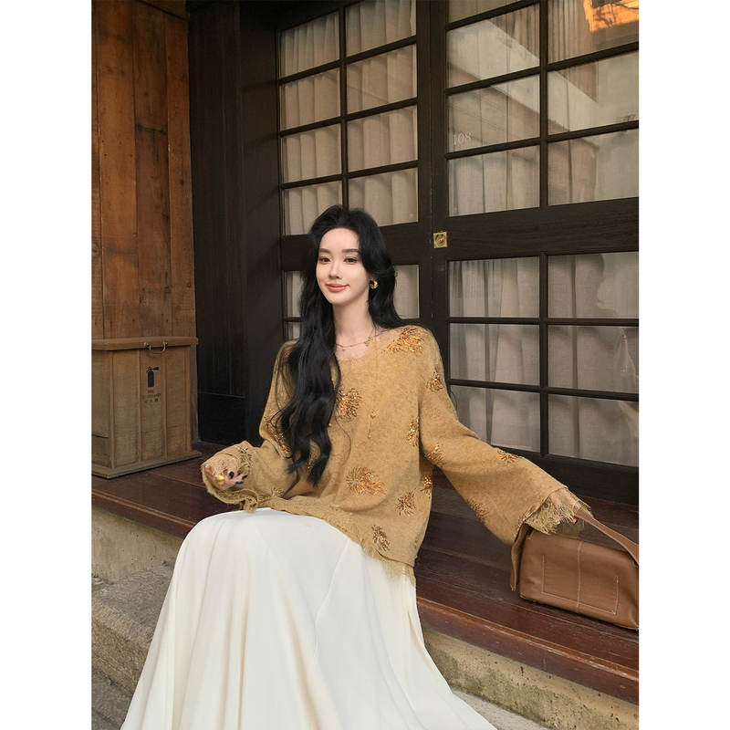 Youwei Wool Knit Sweater Top for Women 2026 New Loose Fit Slimming V-Neck Design Jacquard Sweater