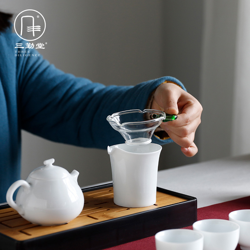 Three frequently hall of a complete set of kung fu tea set jingdezhen ceramic white porcelain teacup GaiWanCha plate household bin