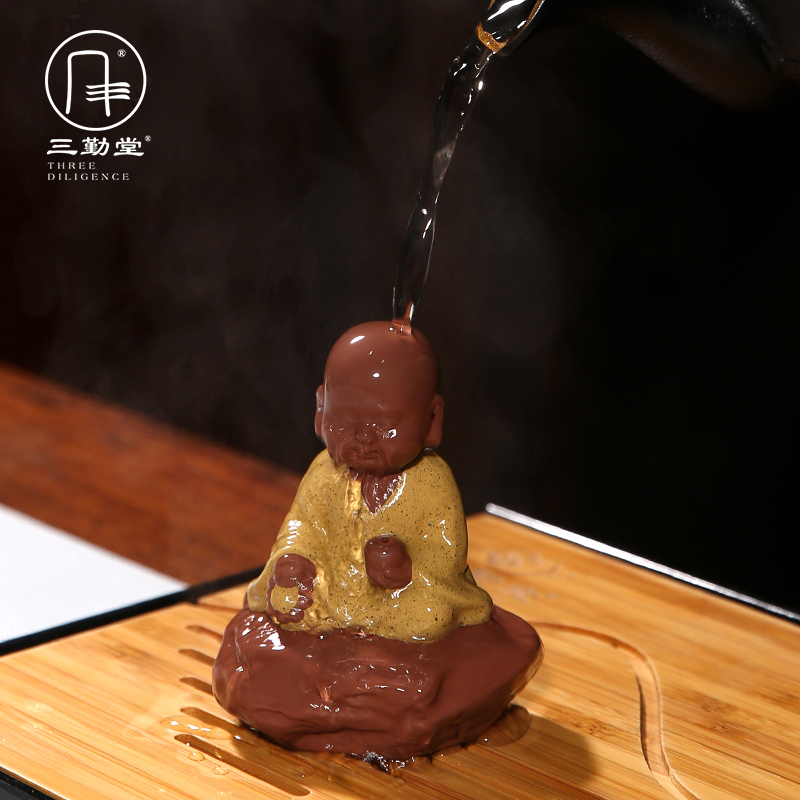 The three regular mini violet arenaceous meditation The young monk tea pet furnishing articles creative home monk tea can keep S06043