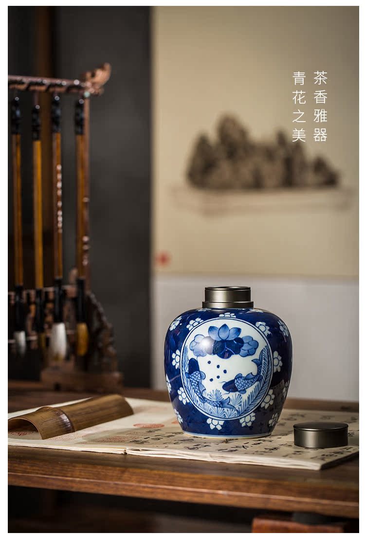 The three regular caddy fixings store receives deposit sealed as cans of jingdezhen blue and white porcelain tea POTS storehouse moisture storage tanks