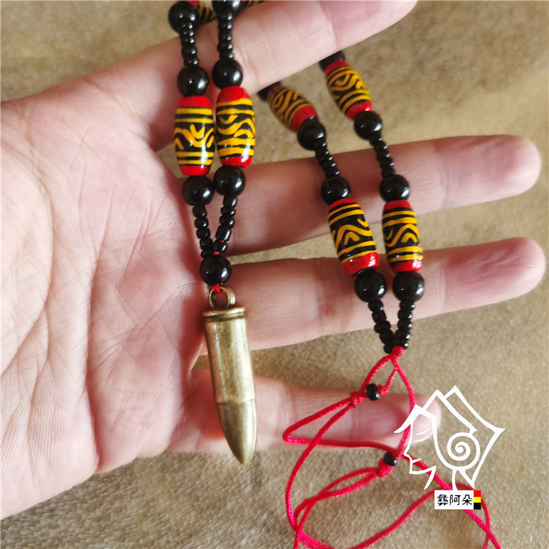 Yi necklace of the Yi Zone of the Yizhan necklace solid wooden painter crash personalized national wind pendant decoration