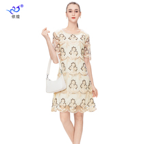 European and American sequin dress with dress temperament big code small gown new collection waist display slim mesh yarn Embroidered Banquet dress