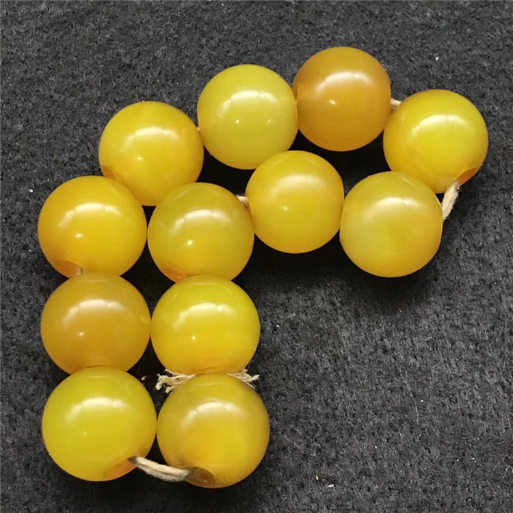 Ming and Qing Dynasties, old agate bracelets, old beads, Buddhist beads, rosary beads, jewelry, antiques, miscellaneous antiques